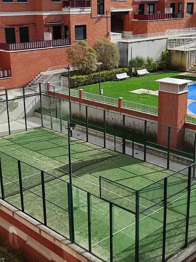 Appartement Precioso Apartamento Con Terraza, Pistas De Padel Y Piscinas à Castro Urdiales Extérieur photo