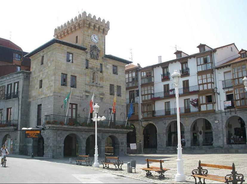 Appartement Precioso Apartamento Con Terraza, Pistas De Padel Y Piscinas à Castro Urdiales Extérieur photo
